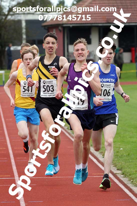 800 metres, NECAA Open Meeting, Morpeth, Sunday, September 27th. David T. Hewitson/Sports for All Pics